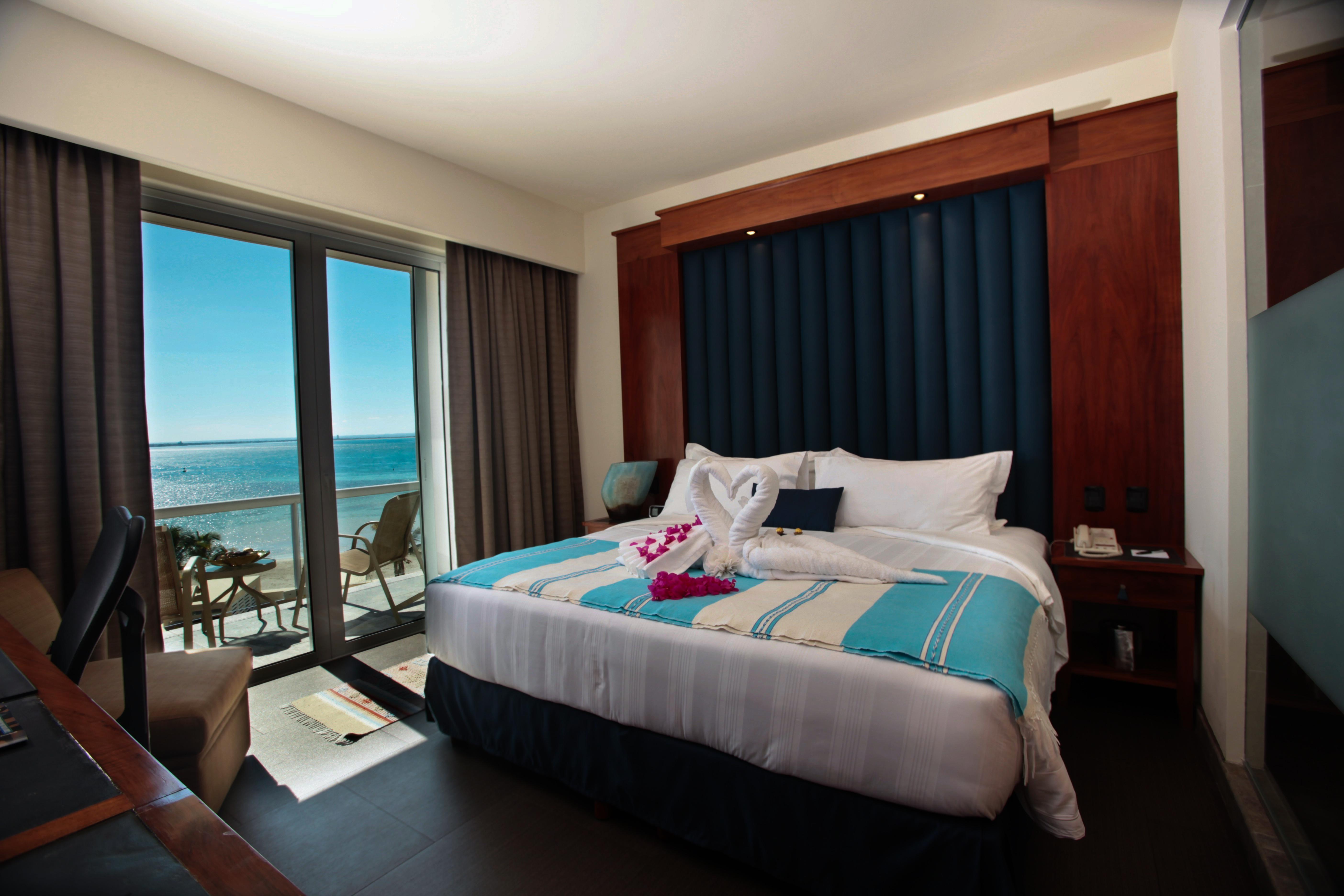 Hotel Indigo La Paz Puerta Cortes By Ihg Buitenkant foto
