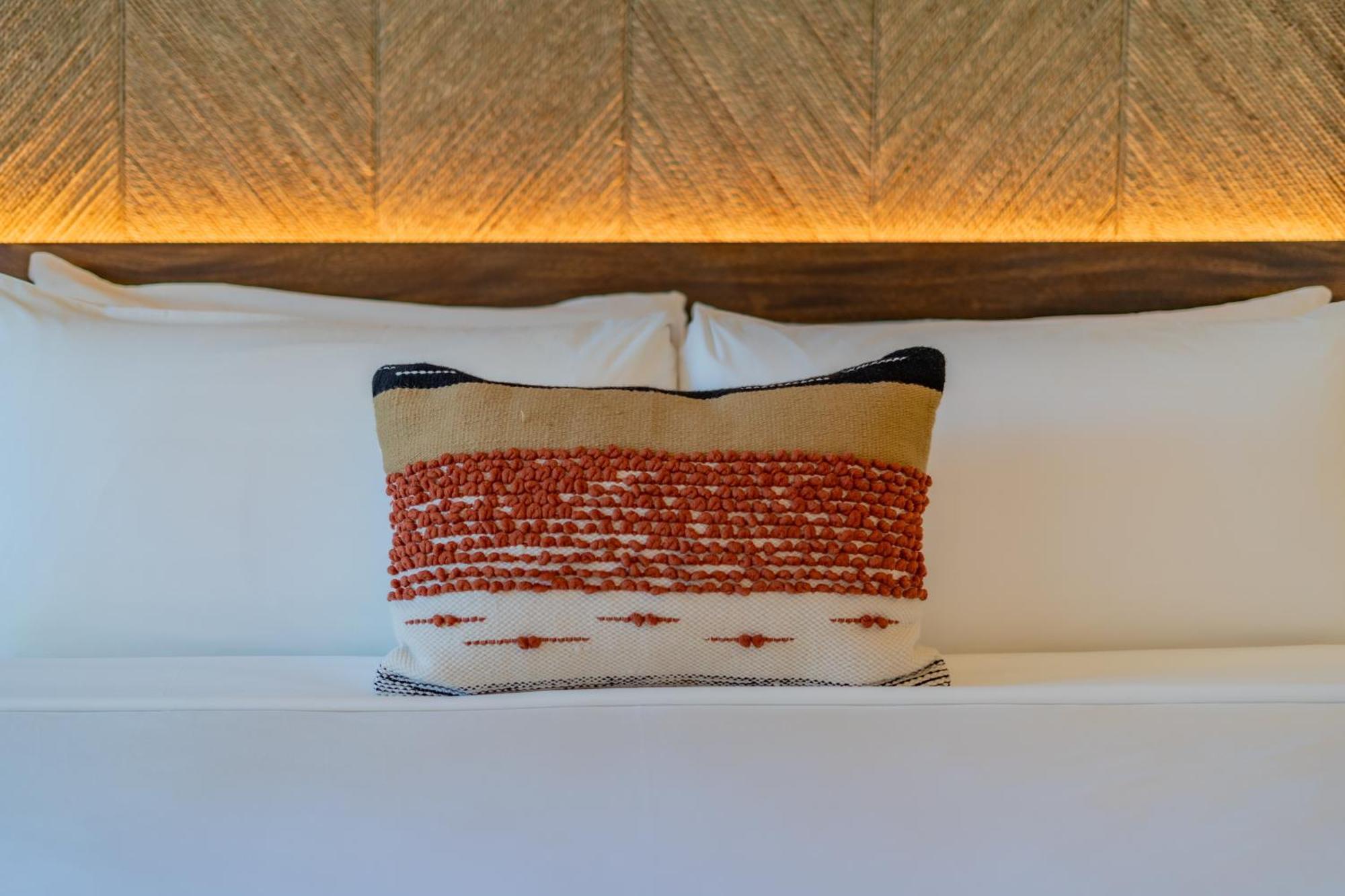 Hotel Indigo La Paz Puerta Cortes By Ihg Buitenkant foto